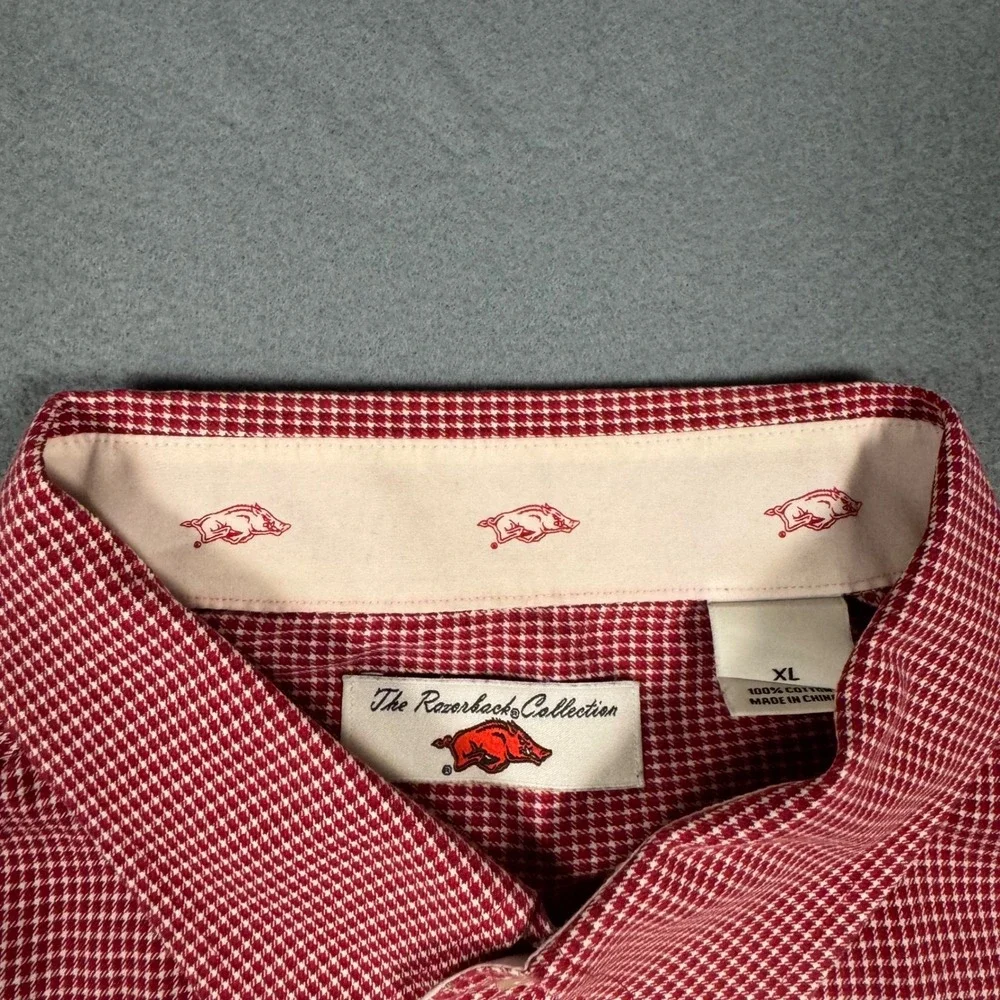 Arkansas Razorbacks XL Red Gingham Button Down Shirt The Razorback Collection - Picture 4 of 13